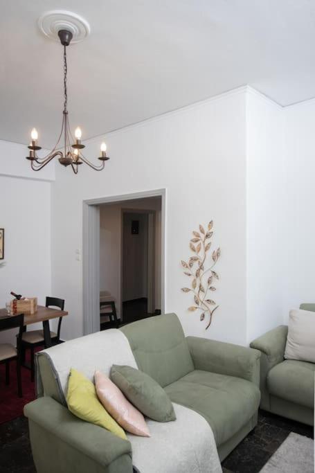 Lovely,Central, Spacious 2-Bedrooms Apartment El Pireo Exterior foto